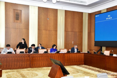 Монгол Улсын 2023 оны төсвийн тухай болон дагалдах хуулиудын төслийн хоёр дахь хэлэлцүүлгийг хийв