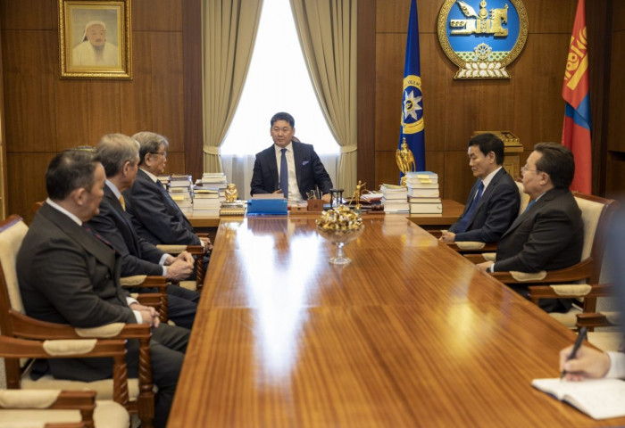 Монгол Улсын Ерөнхийлөгч У.Хүрэлсүх үе үеийн Ерөнхийлөгч нарыг хүлээн авч уулзлаа