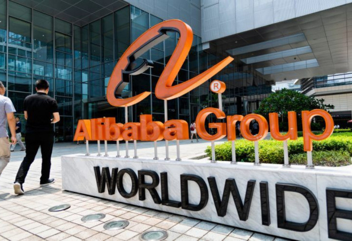 “Alibaba” бизнесээ 6 хуваахаа зарласны дараа хувьцааны ханш нь өсөв