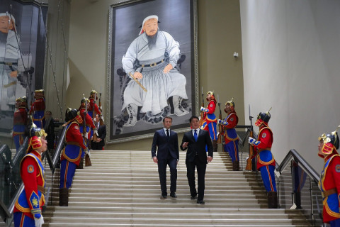 БНФУ-ын Ерөнхийлөгч Эммануэл Макрон “Чингис хаан” музейд зочлов